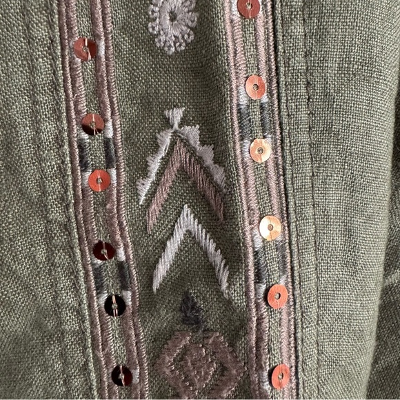INC Olive Green Linen Cropped Pants With Sequins and Embroidered Details Size 8 - Picture 6 of 11